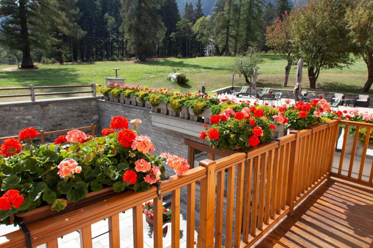 Villa Fridau Resort Грессоне-Сен-Жан Экстерьер фото